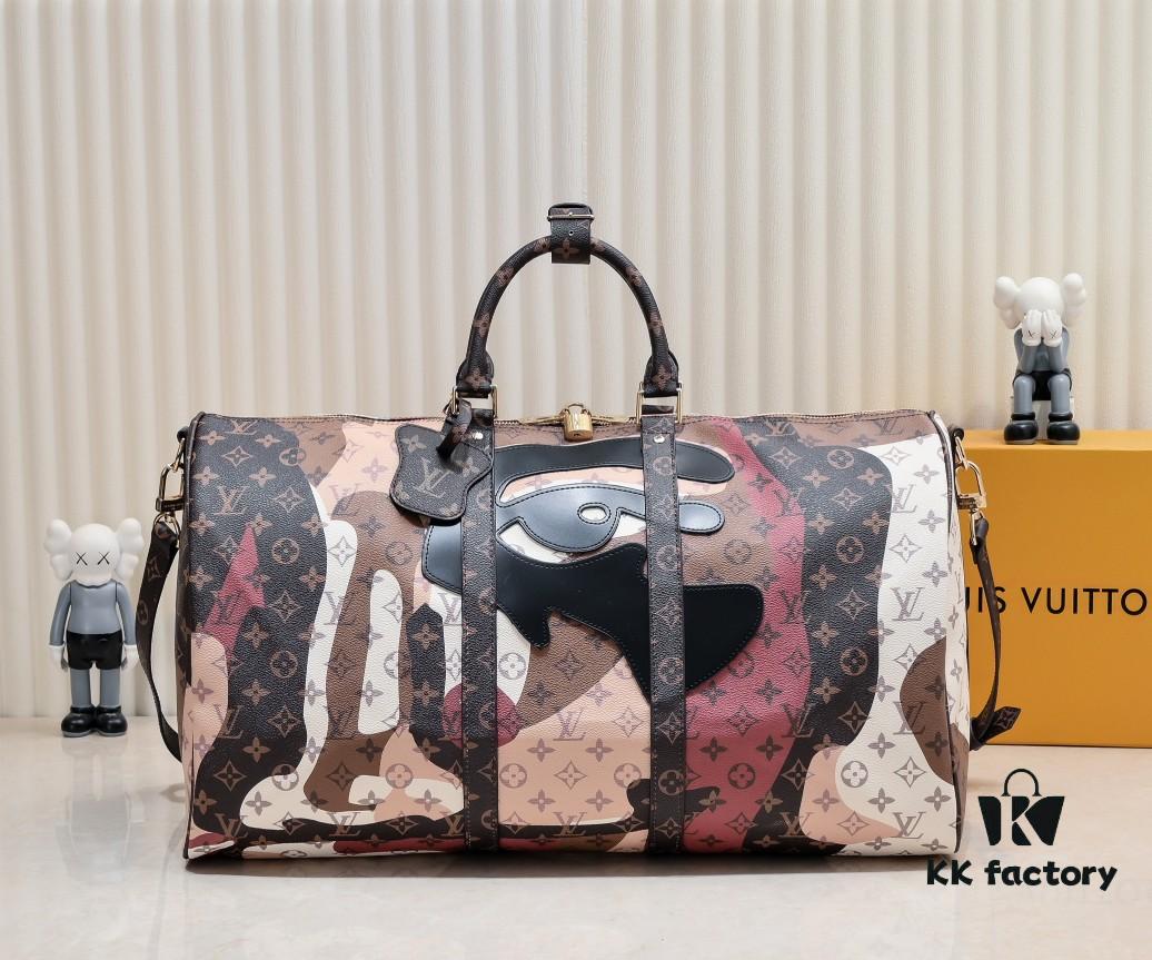 6930793f6e68136f4d9a6ae2 LV Portrait Collection Keepall Bandoulière 55 Travel Bag