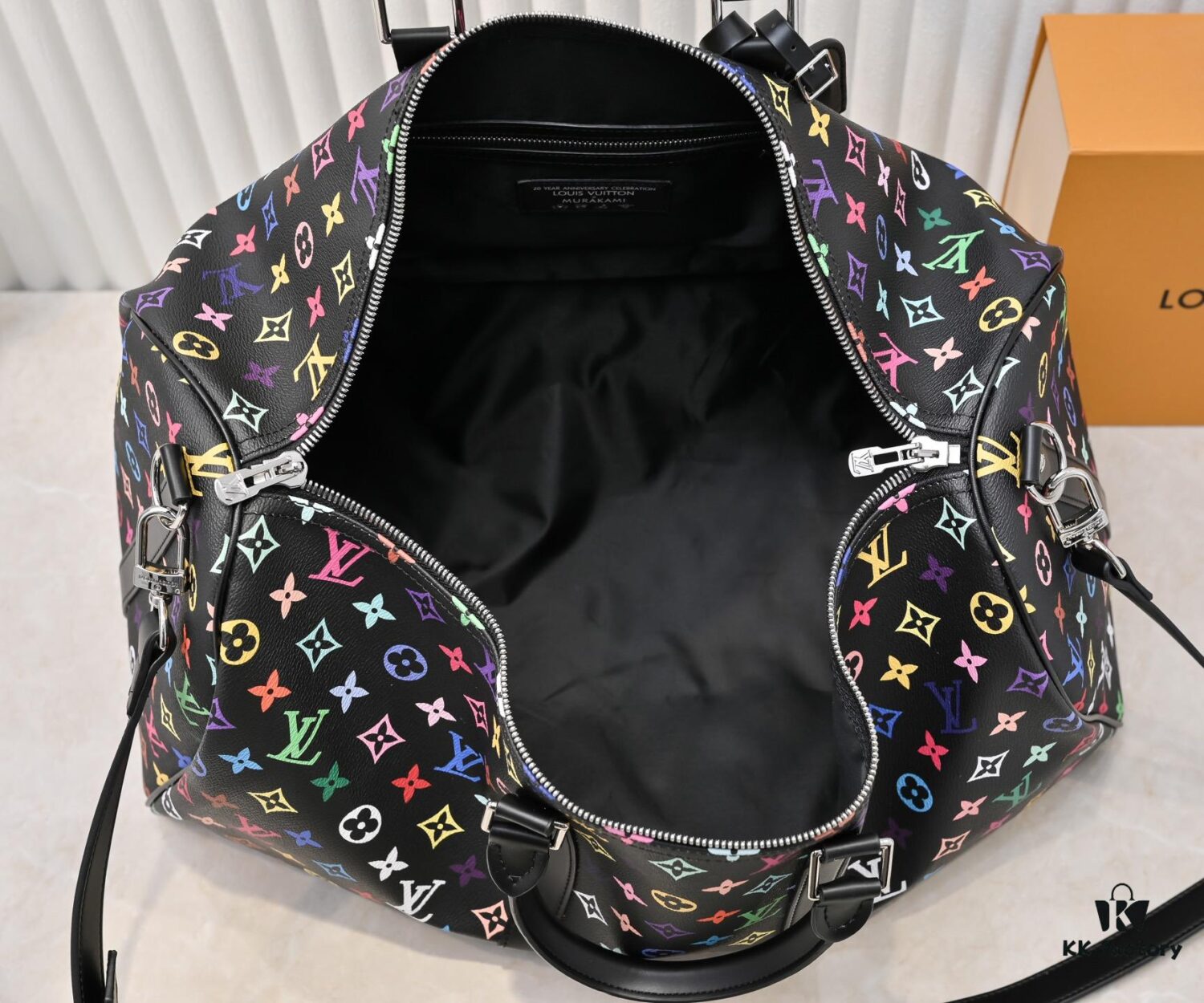 6930795a6e68136f4d9a6b12 P New Arrival M13745 41416 Black Colorful White Colorful 33 Color Series LV 2025 Spring/Summer Collection x Murakami Collaboration
