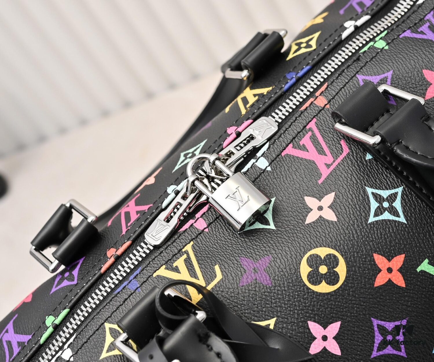 6930795d6e68136f4d9a6b1a P New Arrival M13745 41416 Black Colorful White Colorful 33 Color Series LV 2025 Spring/Summer Collection x Murakami Collaboration