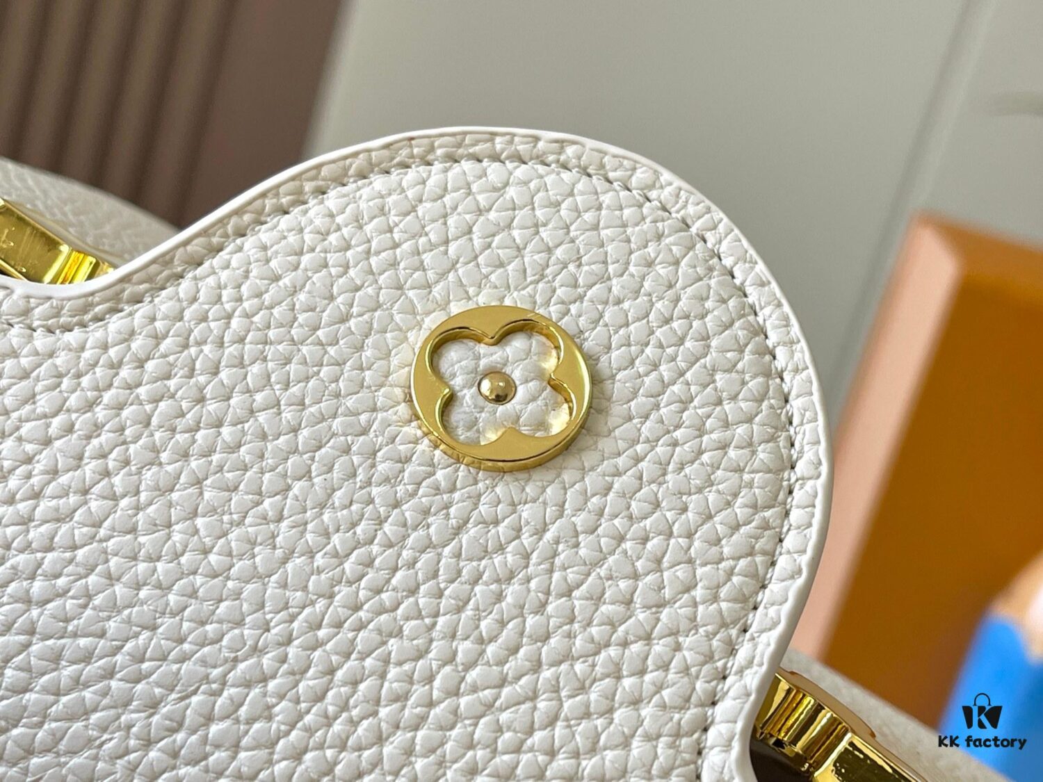 693079d06e68136f4d9a6bdf Upgraded M23766 White-on-White Mother-of-Pearl Capucines Flower Crown Bag