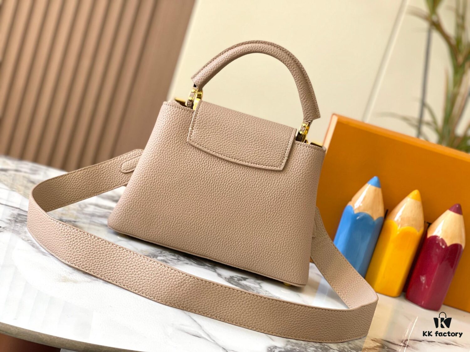 693079e26e68136f4d9a6bff Upgraded M23766 Beige and White Mother-of-Pearl Capucines Flower Crown Handbag