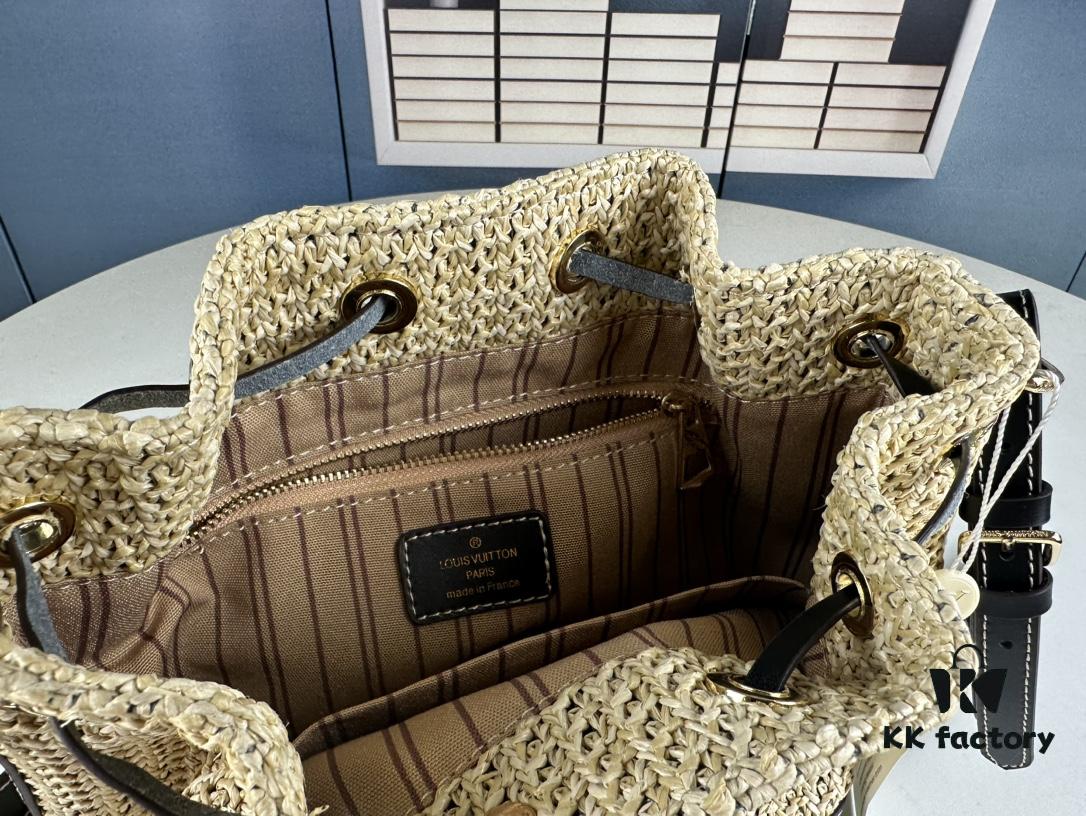 693079f36e68136f4d9a6c21 New Large Batch LV NOE PURSE Bucket Bag with Raffia and Leather Trim