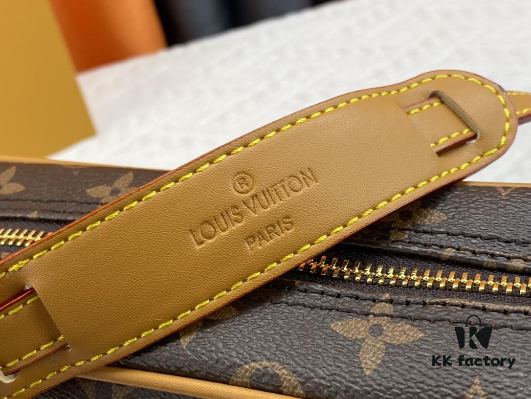 69307a0b6e68136f4d9a6c42 Top Quality Original LV Classic Crossbody Bag, Model No. M51274, Monogram Pattern, Small Square Design with Adjustable Full-Grain Leather Shoulder Strap