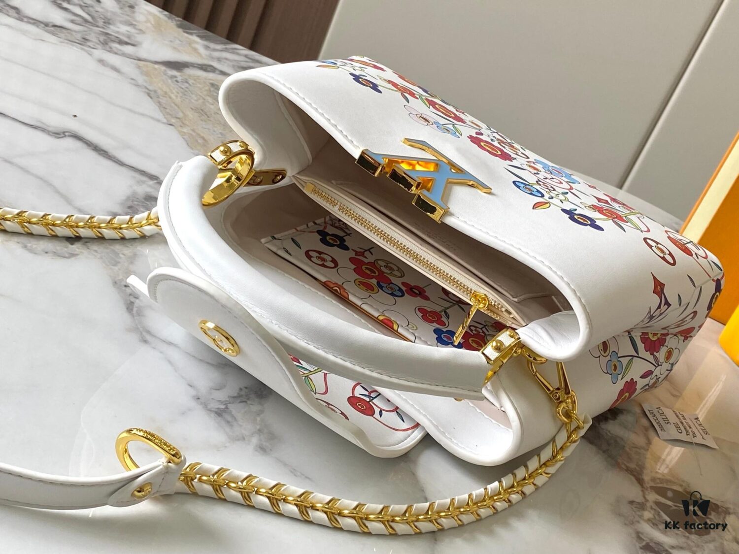 69307a4b6e68136f4d9a6cb3 Top Quality Original Guangzhou Stock 🇫🇷 M13247 Graffiti Capucines BB Handbag in Luxurious Taurillon Leather