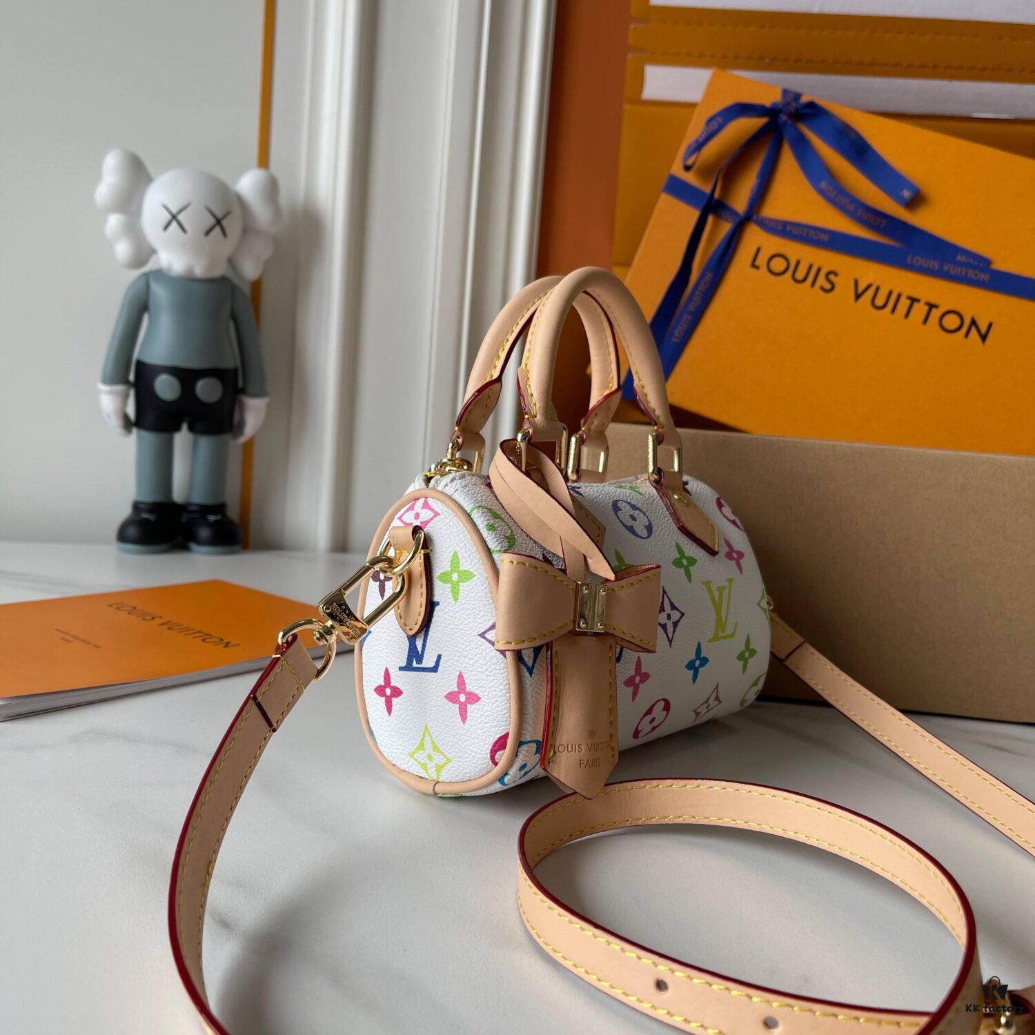 69307ade6e68136f4d9a6d83 Upgraded Version 160 M13406 M13391 (Authentic Photos, Accurate Match) M81085 New Denim LV x Murakami Collaboration NANOSPEEDY Bag