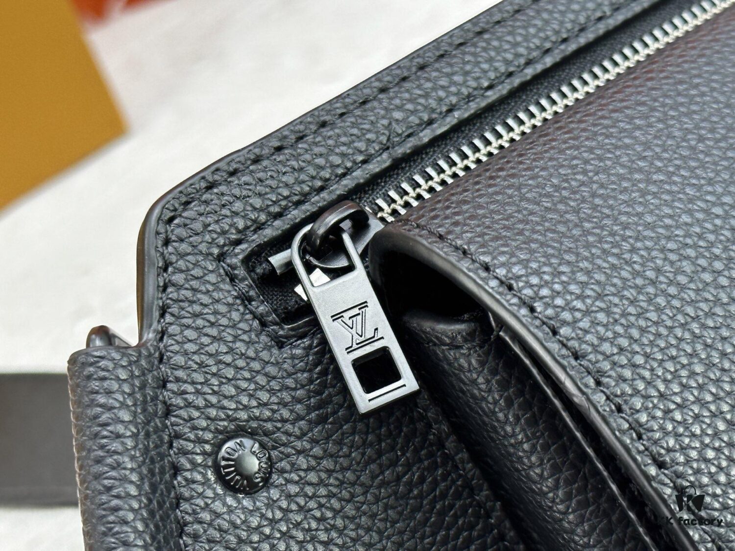 69307b056e68136f4d9a6dc6 M57081 New LV Aerogram Minimalist Chest Bag for the Refined Trendsetter