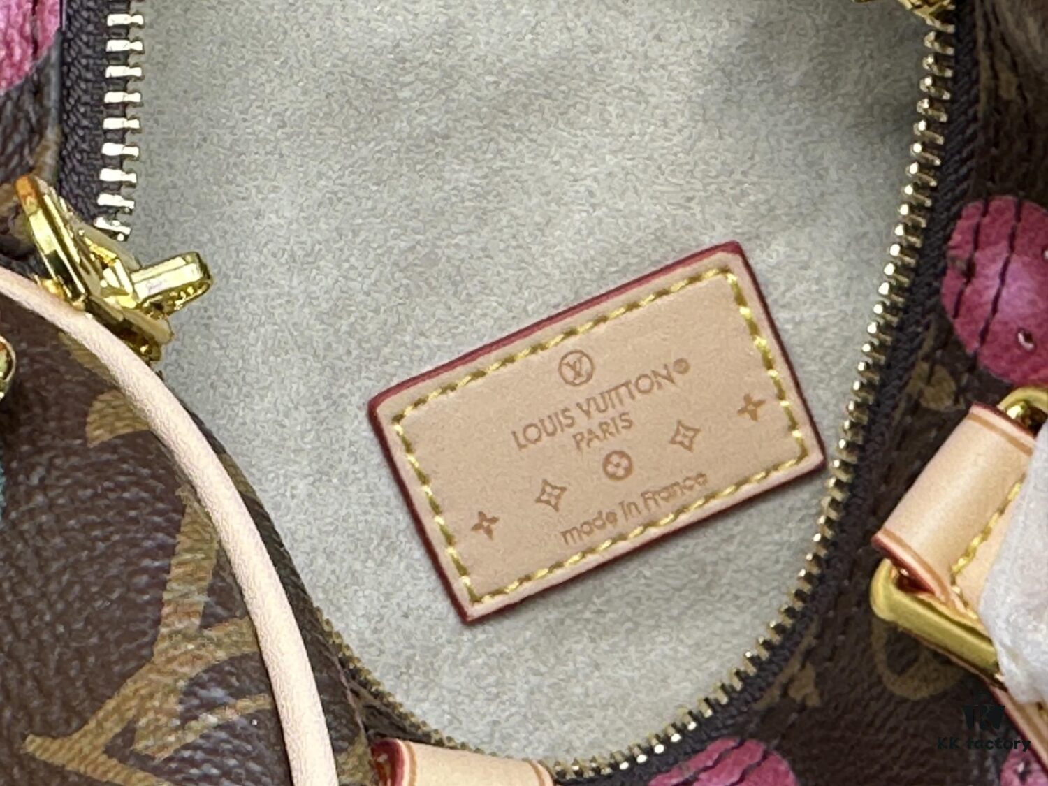 69307b186e68136f4d9a6dec Upgraded Original M13805 M13257 M40390 LV x Murakami Collaboration Cherry Blossom 🌸 Nano Speedy Bag