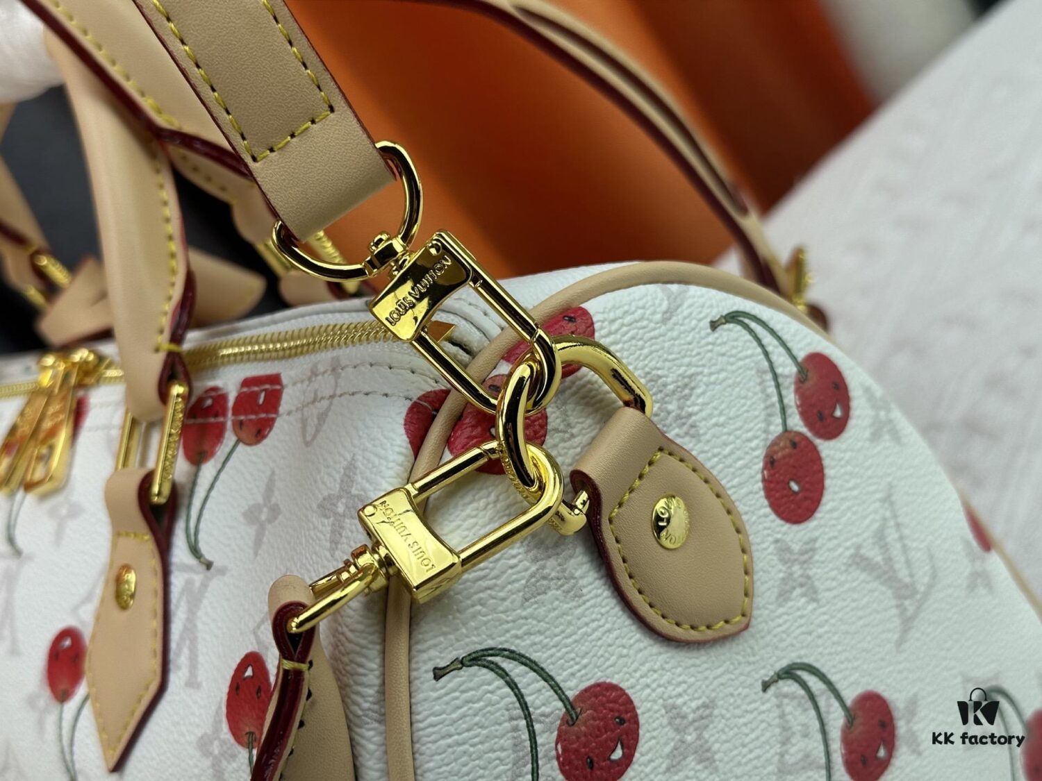 69307b1b6e68136f4d9a6df2 M17089 M40391 Louis Vuitton Cherry Series Handbag from 2005, Designed by Takashi Murakami