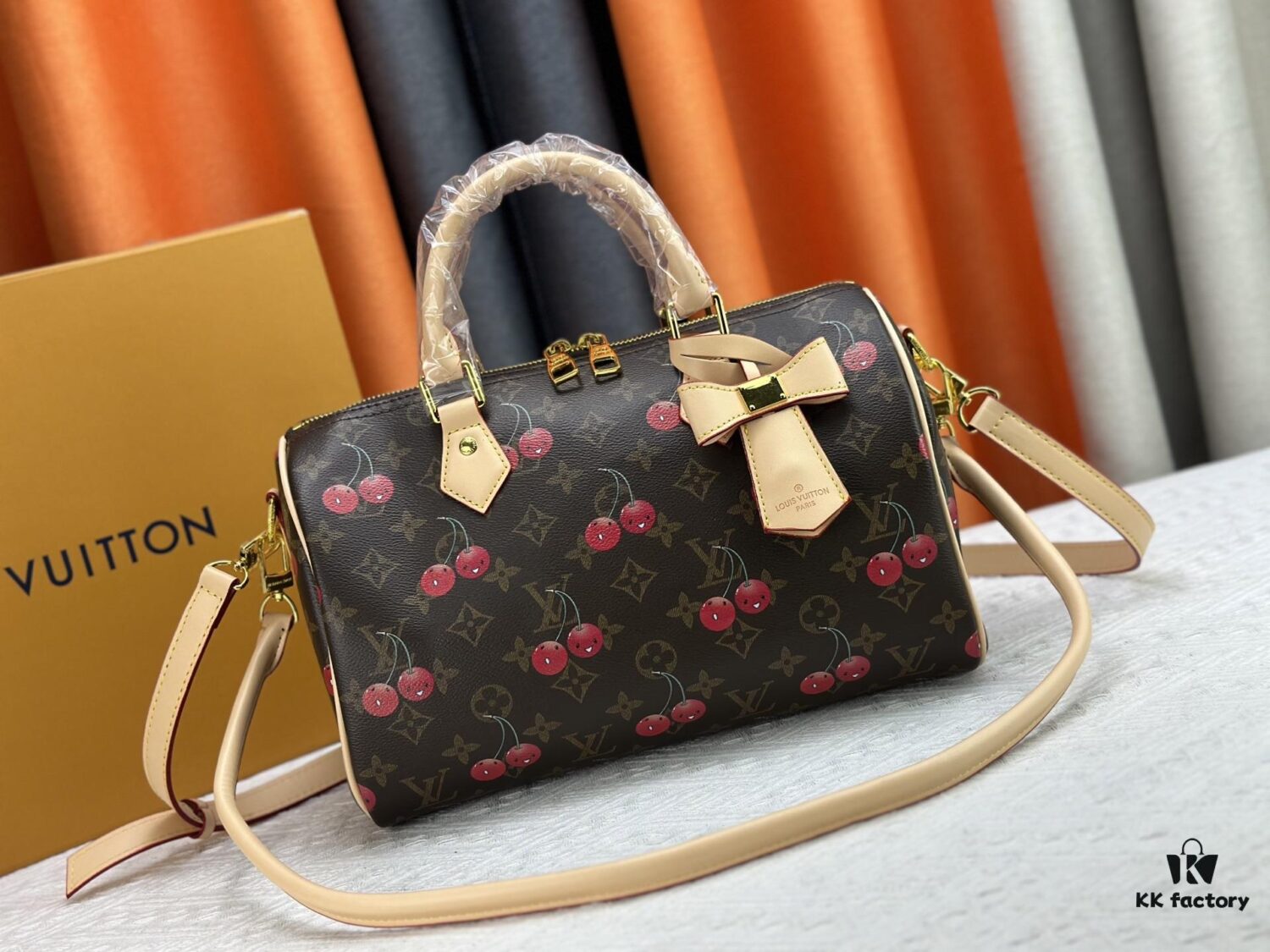 69307b1d6e68136f4d9a6df6 M17089 M40391 Louis Vuitton Cherry Series Handbag from 2005 Designed by Takashi Murakami