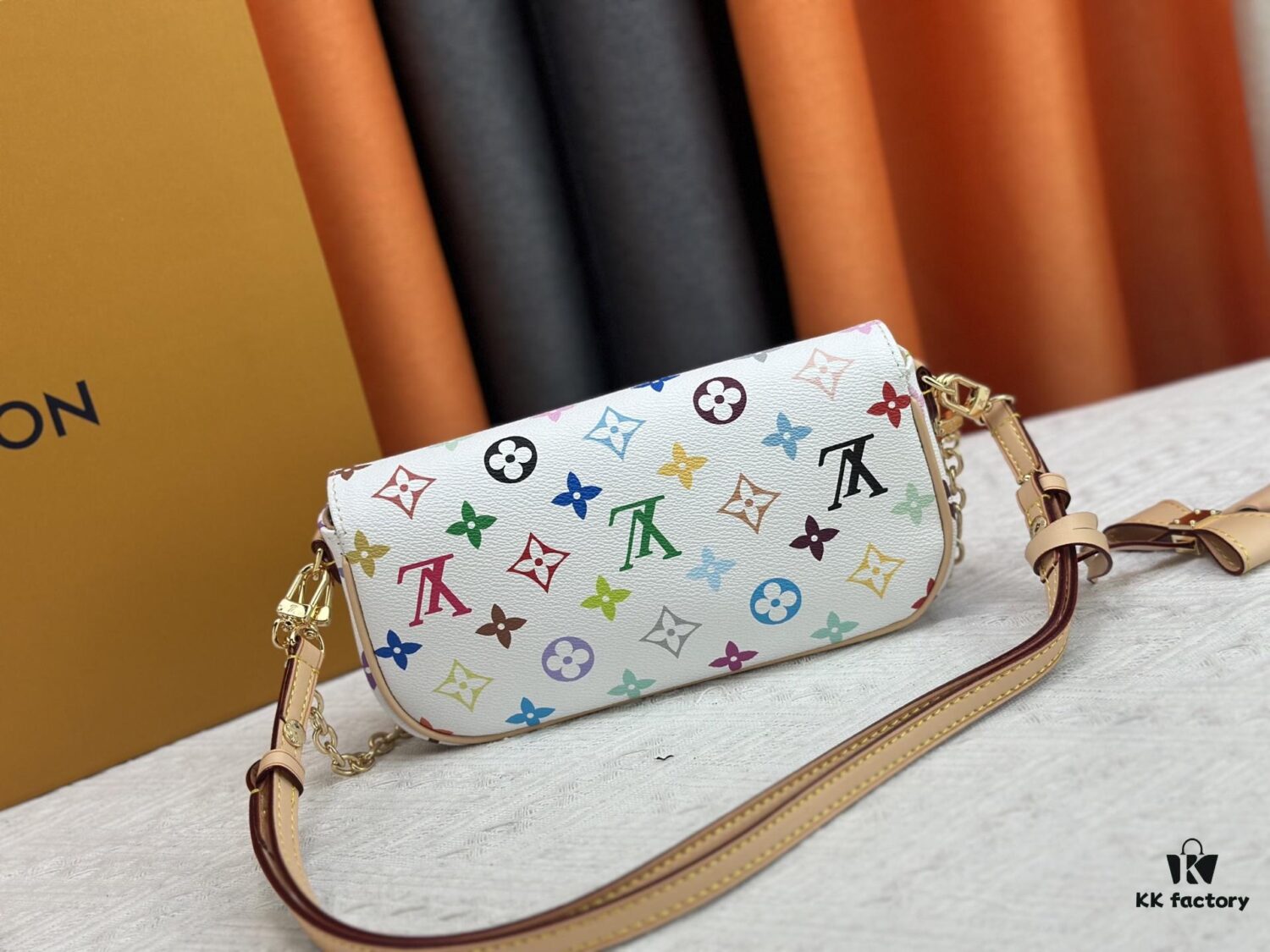 Upgraded Version [Official Latest Model] (Real Photos, Authentic Match) M12778-81911-82110-81992-12778-11299 LV Takashi Murakami Collaboration Nano Speedy Handbag