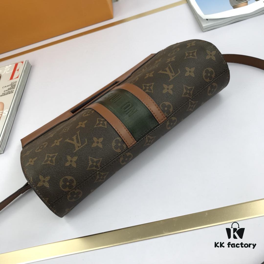 69307b3b6e68136f4d9a6e34 LV Handheld Bag with Long Strap πβ Super Practical π European Boutique Same Style π Made of Elegant DaMeier Ebene Classic Fabric π Lined with Unique Custom Foam Material, Wear-Resistant, Dirt-Resistant, Washable ππ Combines Fashion and Functionality πΏ Soft and Comfortable Body π Interior Features Slip Pockets π© Large Capacity Meets Daily Needs π― Model: 53666 Size: 30-19-8