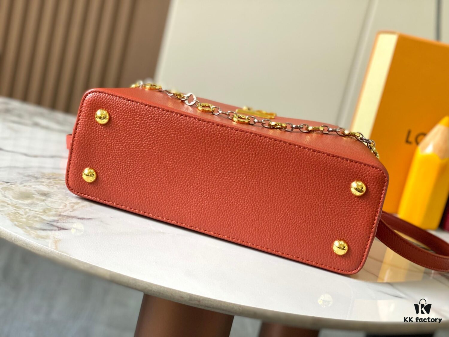 69307b576e68136f4d9a6e6b Top Quality Original Guangzhou Stock 🇫🇷 M12938 Medium Capucines Handbag from ChainOnYou Collection
