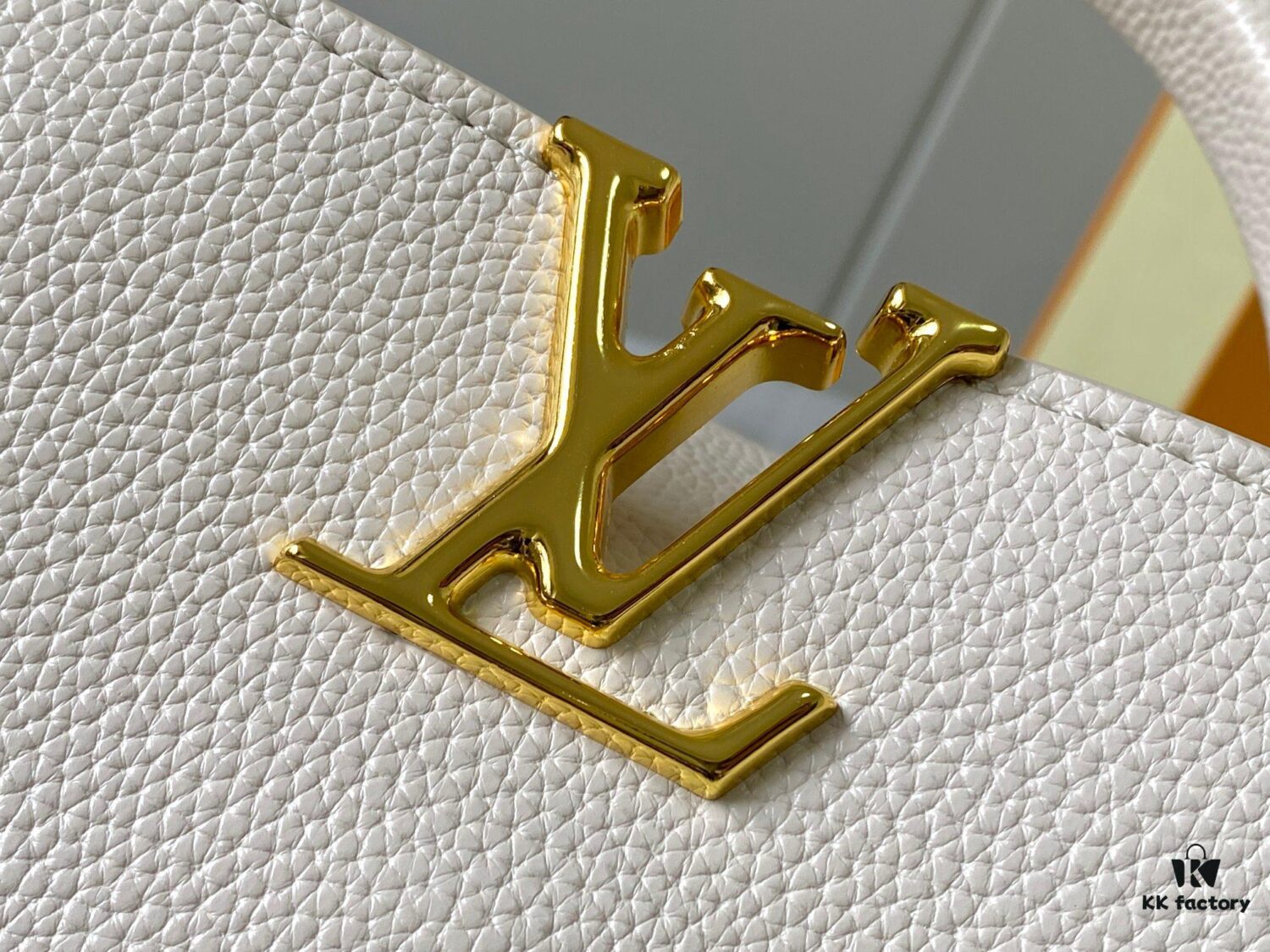 69307b7a6e68136f4d9a6eaa Top Quality Original Guangzhou Stock 🇫🇷 M12936 Capucines BB Handbag