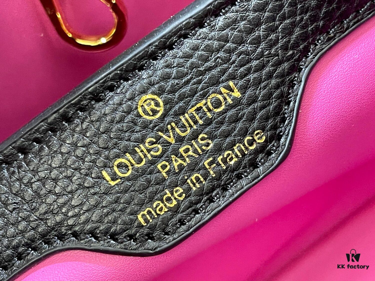 69307b886e68136f4d9a6ebf Exclusive On-Hand Shot - Upgraded M95508 CAPUCINES Small Handbag