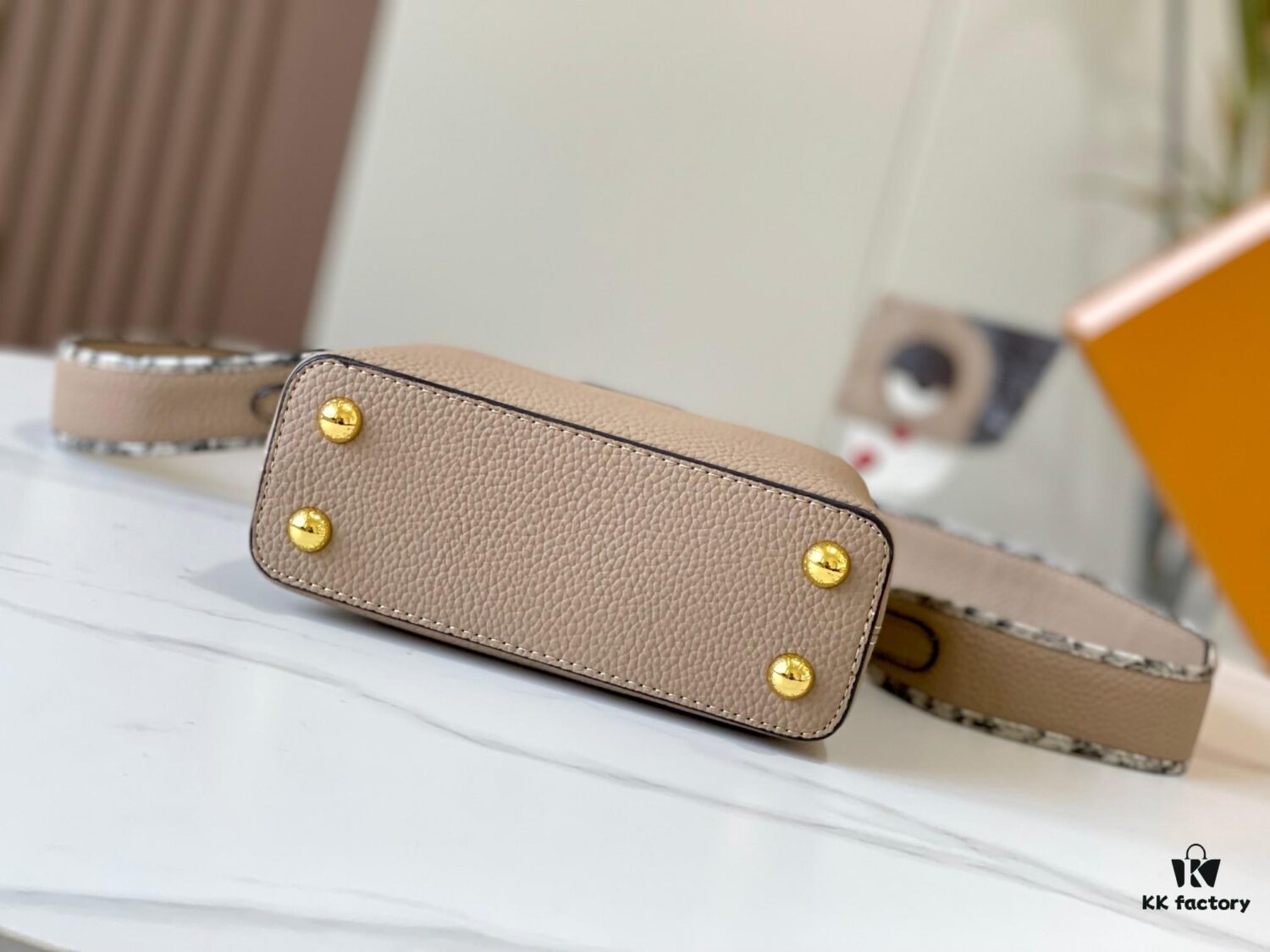 69307b9f6e68136f4d9a6ee6 Exclusive On-hand Photo - Upgraded M95509 CAPUCINES Mini Bag