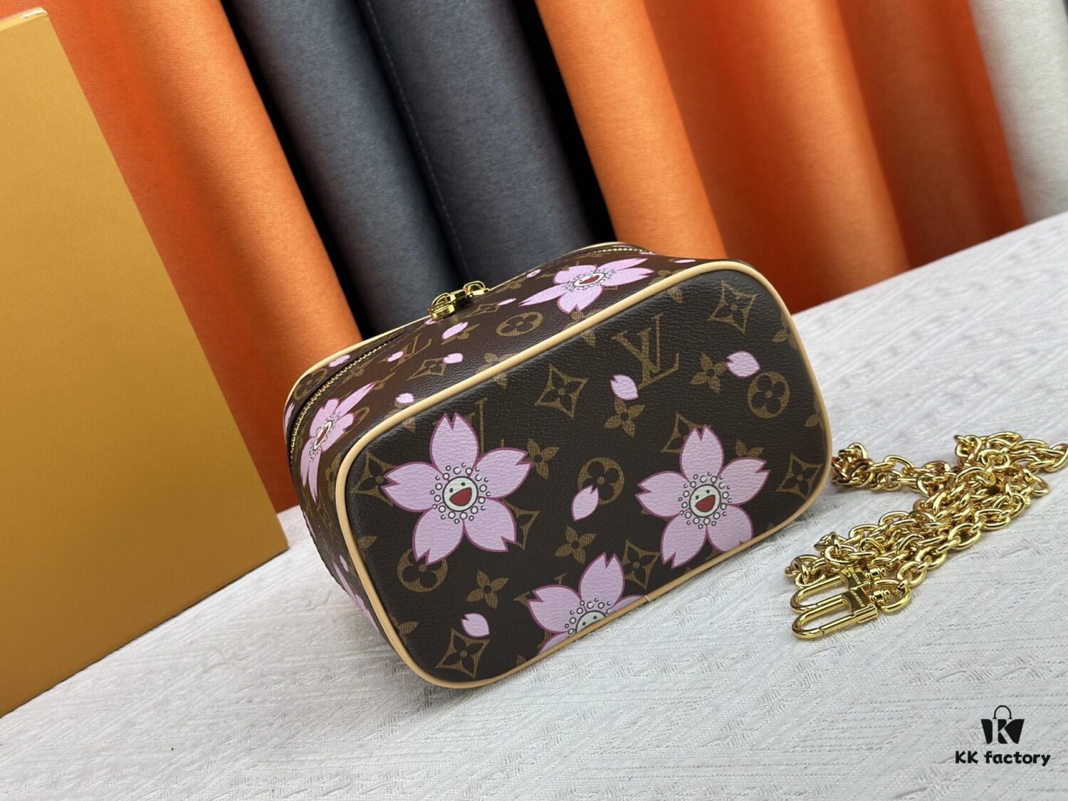 69307bfc6e68136f4d9a6f78 Takashi Murakami x LV Nice Mini Nano Pouch in Monogram Multicolour