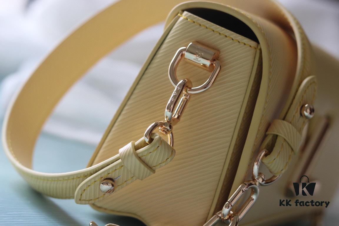 69307c3c6e68136f4d9a6ff6 Top Quality Original LV Latest and Hottest Twist Denim Medium Size Handbag 22260