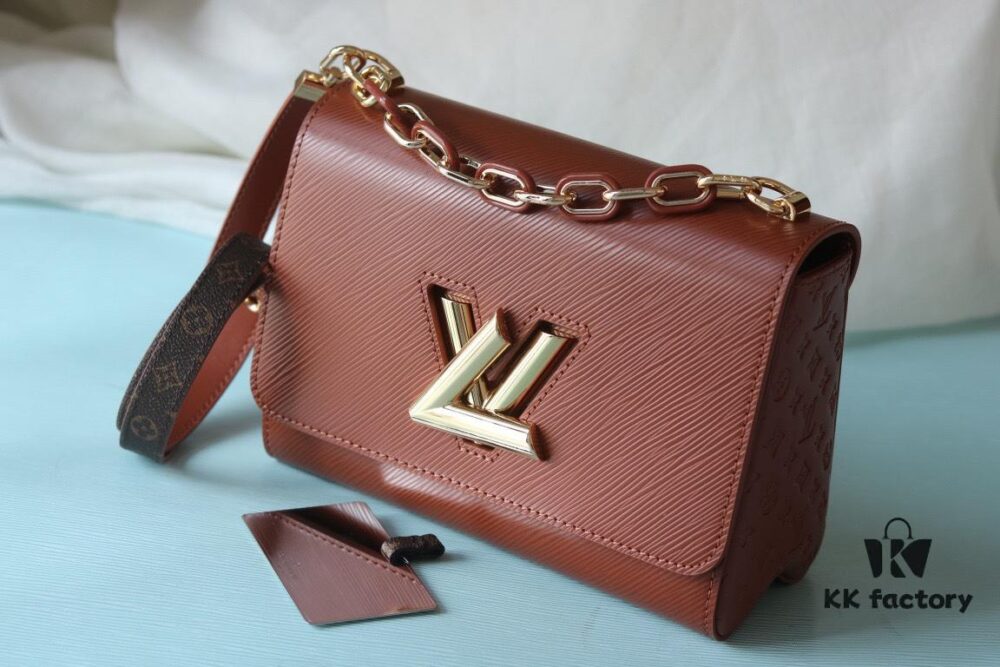 69307c576e68136f4d9a7036 Exclusive Real Shot Top Original Version Slim Classic Twist MM Handbag Model No.: 50507/12736/11879