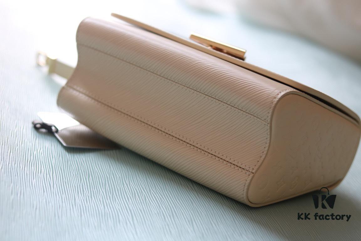 69307c5f6e68136f4d9a7045 Exclusive Real Shot Top Original Version Slim Twist MM Handbag Model No.: 50507/12736/11879