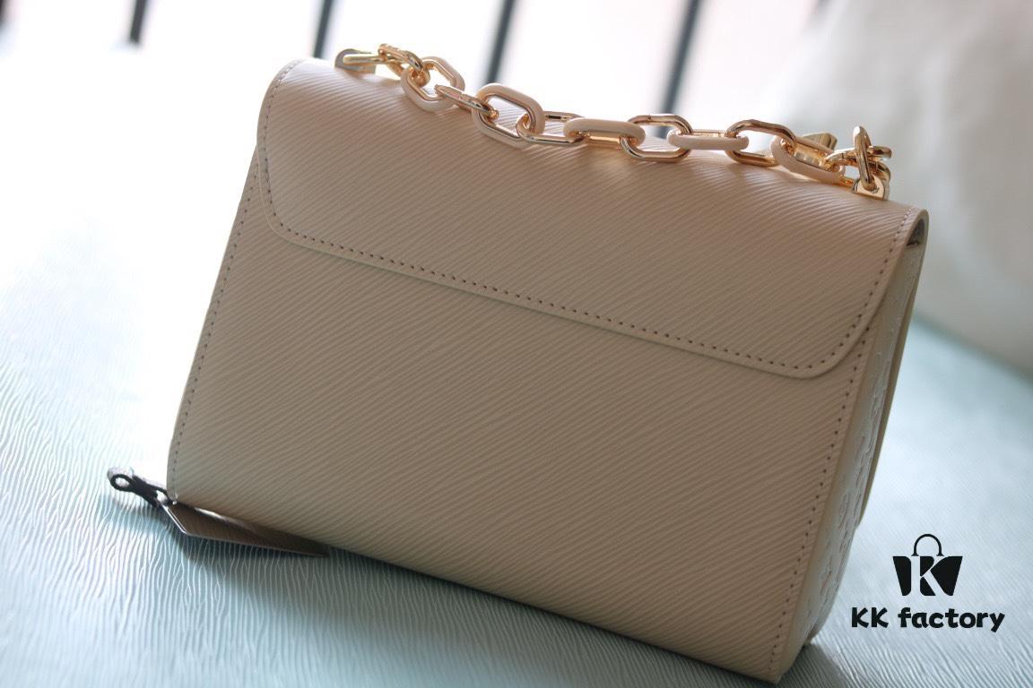 69307c616e68136f4d9a7048 Exclusive Real Shot Top Original Version Slim Twist MM Handbag Model No.: 50507/12736/11879