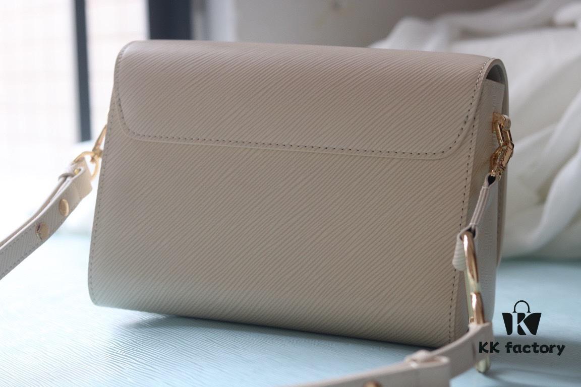 69307c686e68136f4d9a7056 Latest Top-Grade Authentic Twist Mini Bag - Models: 50399/24035/24036/24037