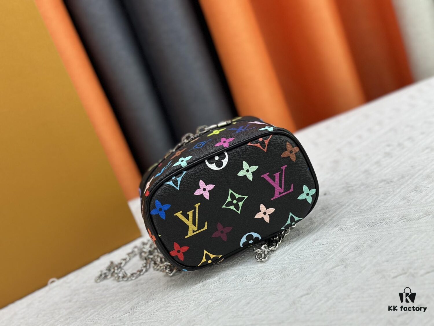 69307c786e68136f4d9a7074 Upgraded Original M13747 M44495 M42265 M44936 M42263 LV Takashi Murakami Nice Mini Nano Pouch with Monogram Print in 33 Vibrant Colors, 2025 LV x Takashi Murakami Collaboration White Tricolor and Black Tricolor Twelve-Section Series, Popular Worldwide Among Celebrities