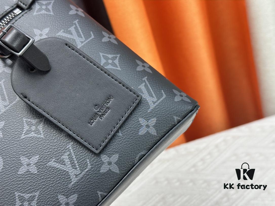 69307c9a6e68136f4d9a70ac iPad Pouch for New Tablet Devices