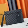 69307c9b6e68136f4d9a70af 40504 This iPad clutch is designed specifically for the latest tablet models. Crafted in LV Aerogram leather, soft as vintage airmail paper, with an LV-lettered corner. Features a removable wrist strap for easy carrying. 30.0 x 22.0 x 5.0 cm (length x height x width)