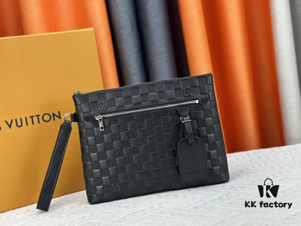 69307c9f6e68136f4d9a70b9 iPad Clutch Bag designed for the latest tablet models. Crafted in LV Aerogram leather, soft as vintage airmail paper, with an LV-lettered corner. Features a detachable wrist strap for easy carrying. 30.0 x 22.0 x 5.0 cm (length x height x width)