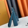 iPad Handheld Pouch Designed for the Latest Tablet Models