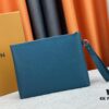 iPad Handheld Pouch Designed for the Latest Tablet Models