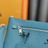 iPad Handheld Pouch Designed for the Latest Tablet Models