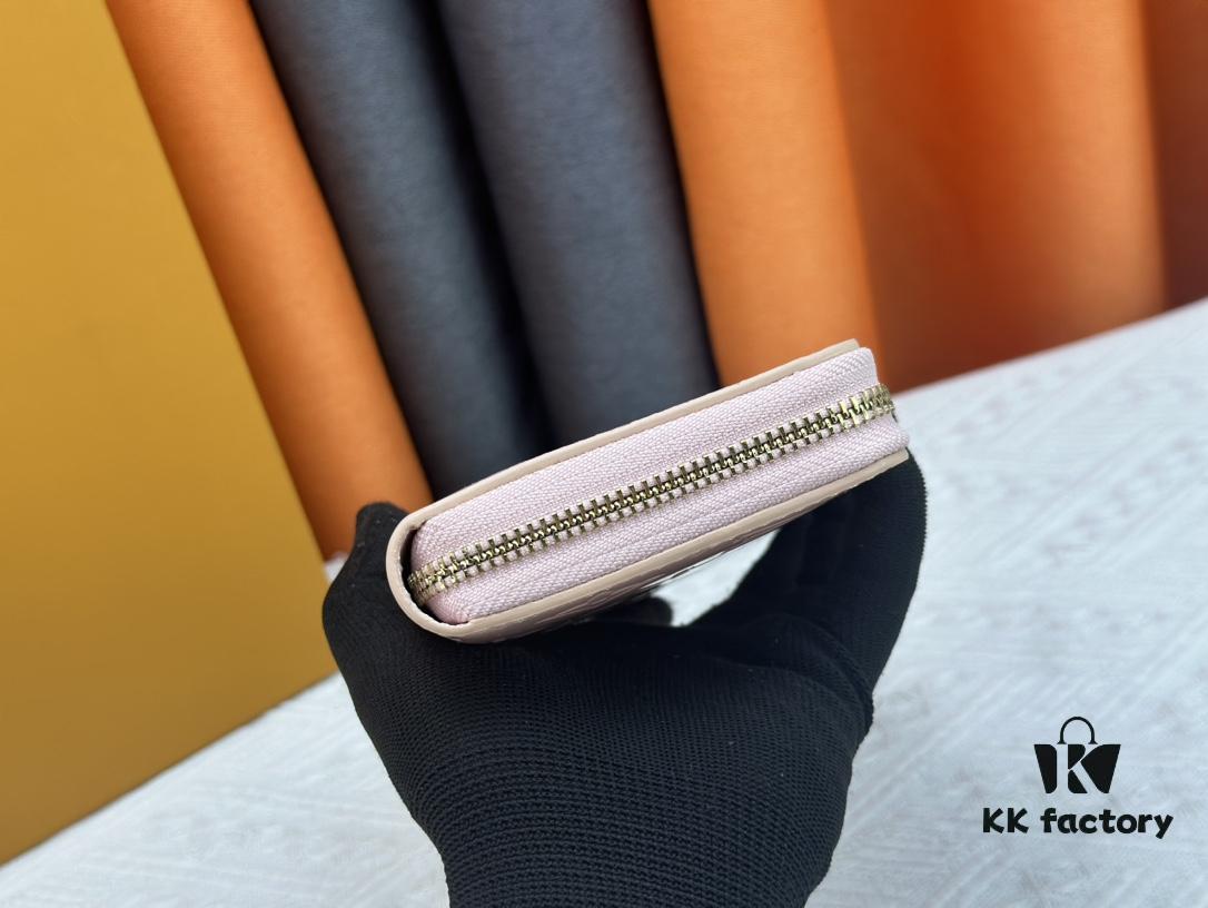 69307cba6e68136f4d9a70f8 LV Zippy Wallet in Embossed Calfskin with Smooth Leather Trim