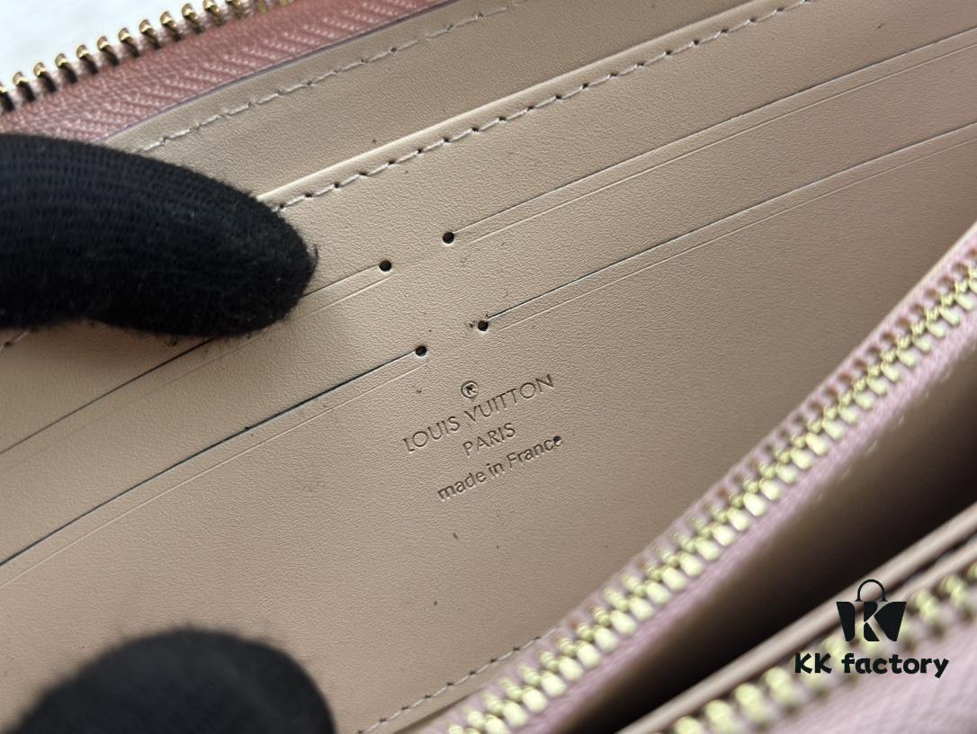 69307cbd6e68136f4d9a70fe LV Zippy Wallet in Embossed Calfskin with Smooth Leather Trim