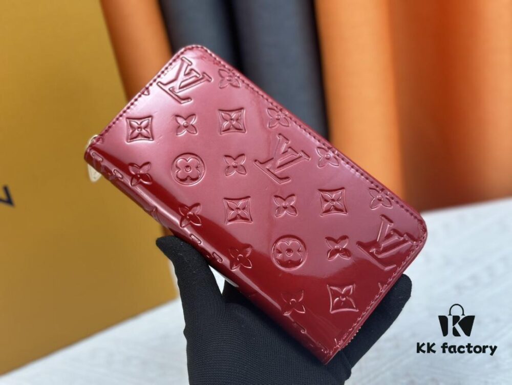 69307cc26e68136f4d9a7109 LV Zippy Zip-Around Wallet in Embossed Calfskin with Smooth Leather Trim
