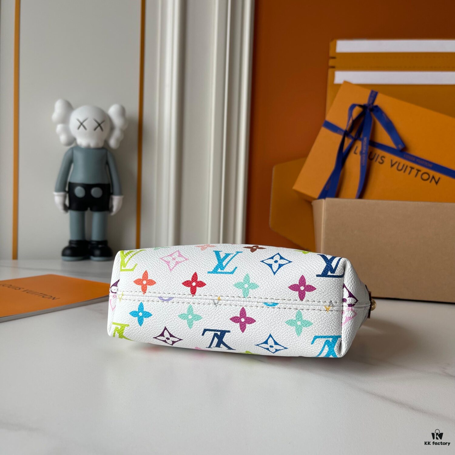 Upgraded Version [Official Latest Model] (Real Photos, Authentic Match) M82949 LV x Murakami Takashi Collaborative Nano Speedy Bag