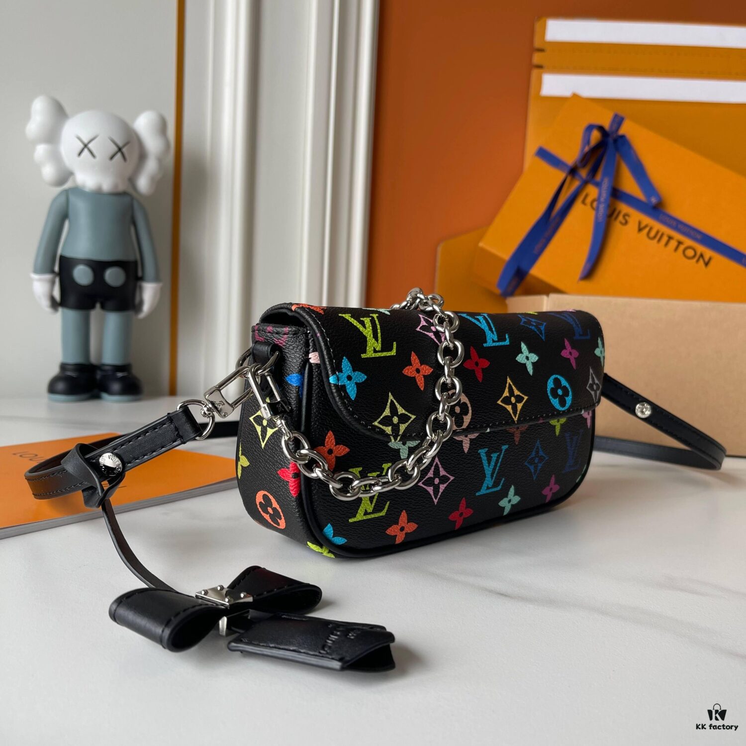 Upgraded Version [Official Latest Model] (Real Photos, Authentic Match) M12778-81911-82110-81992-12778-11299 LV Takashi Murakami Collaboration Nano Speedy Handbag