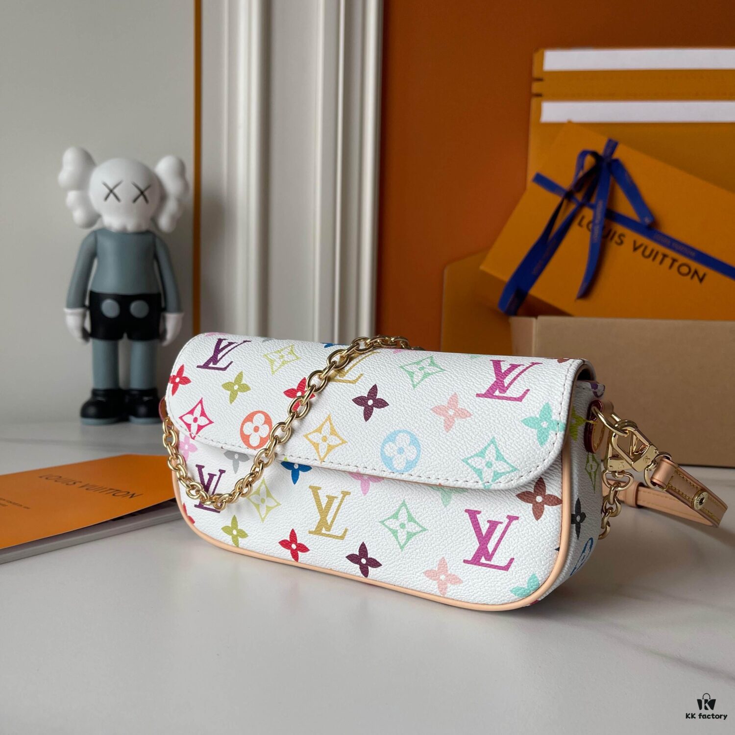 Upgraded Version [Official Latest Model] (Real Photos, Authentic Match) M12778-81911-82110-81992-12778-11299 LV Takashi Murakami Collaboration Nano Speedy Handbag