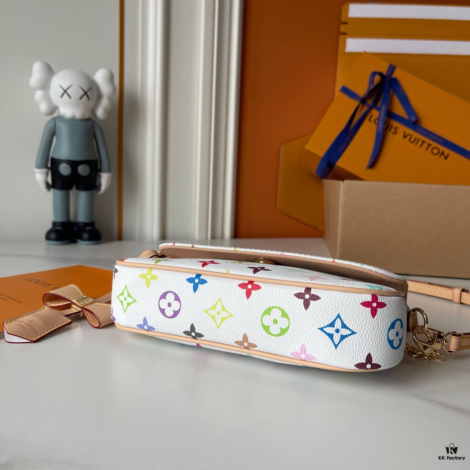 Upgraded Version [Official Latest Model] (Real Photos, Authentic Match) M12778-81911-82110-81992-12778-11299 LV Takashi Murakami Collaboration Nano Speedy Handbag