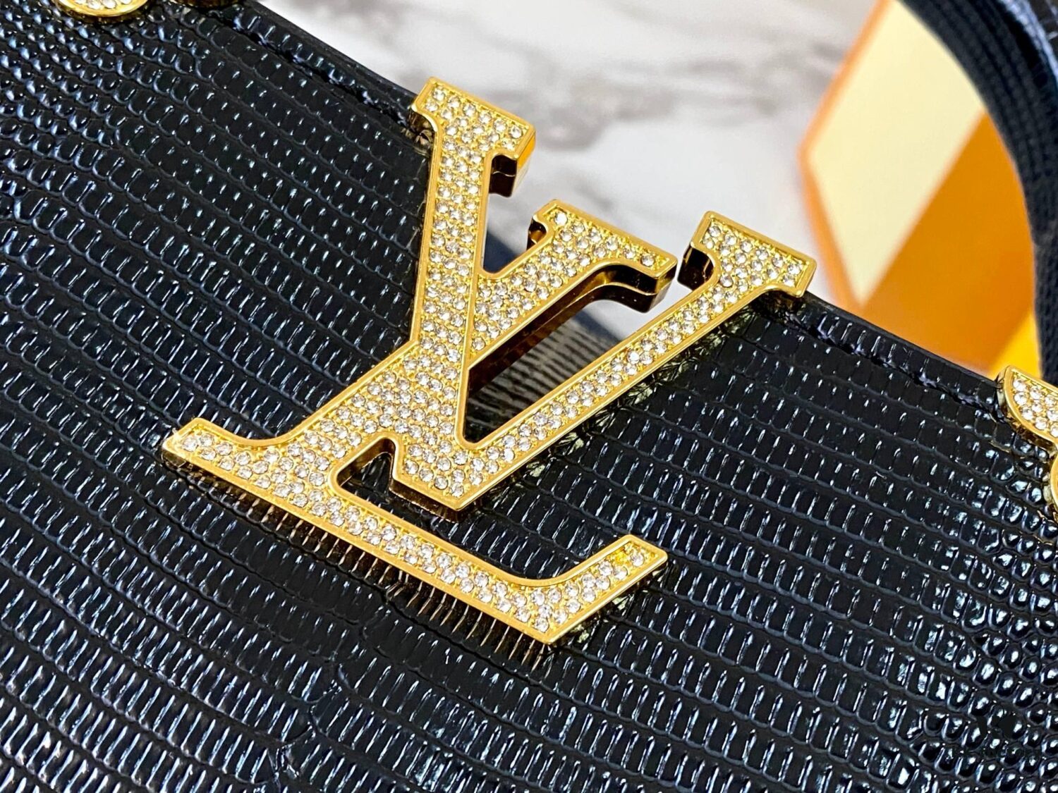 Top Grade Original Guangzhou M12296 Black Lizard Leather with Gold Diamond Crown Capucines Mini Bag
