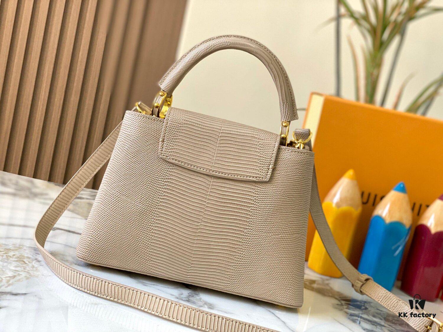 69307d536e68136f4d9a71f3 Top-Grade Original Guangzhou Stock M12297 Beige Lizard Leather with Gold Diamond Crown Capucines BB Bag
