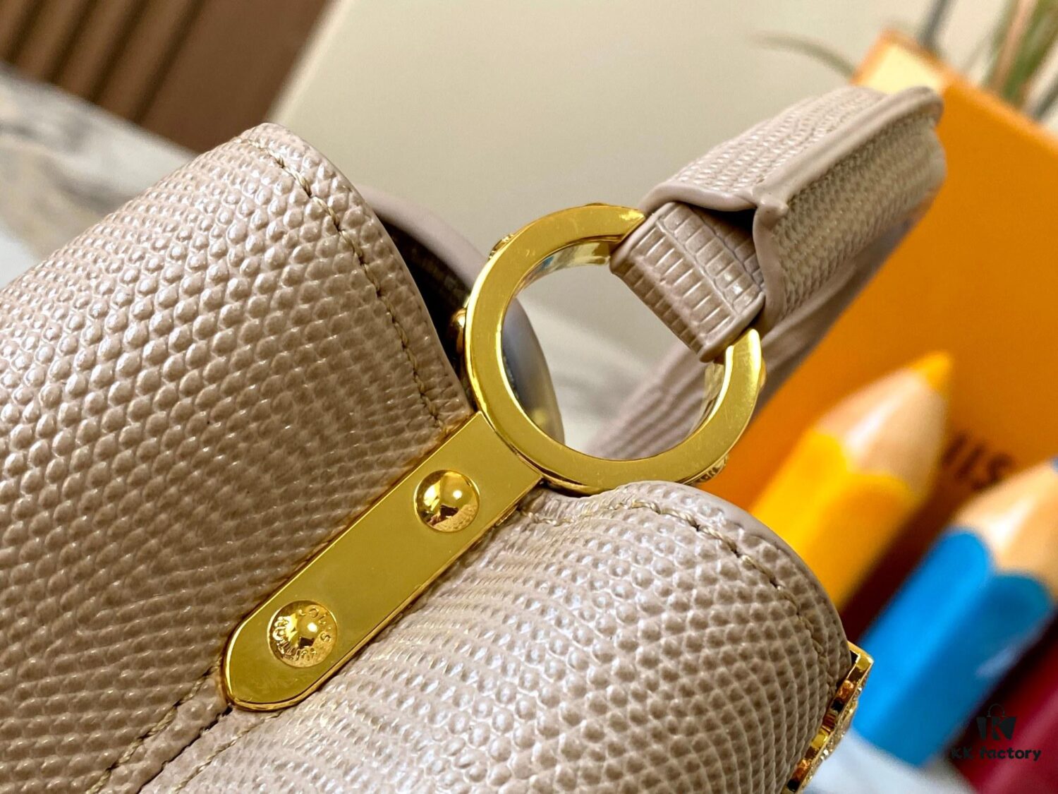 69307d5b6e68136f4d9a71ff Top Grade Original Guangzhou Stock M12296 Beige Lizard Leather Combined with Golden Diamond Crown 🔺 This Capucines Mini Handbag Features Luxurious Lizard Leather Exterior with Soft Lambskin Lining, Accented with Brilliant Metallic Hardware