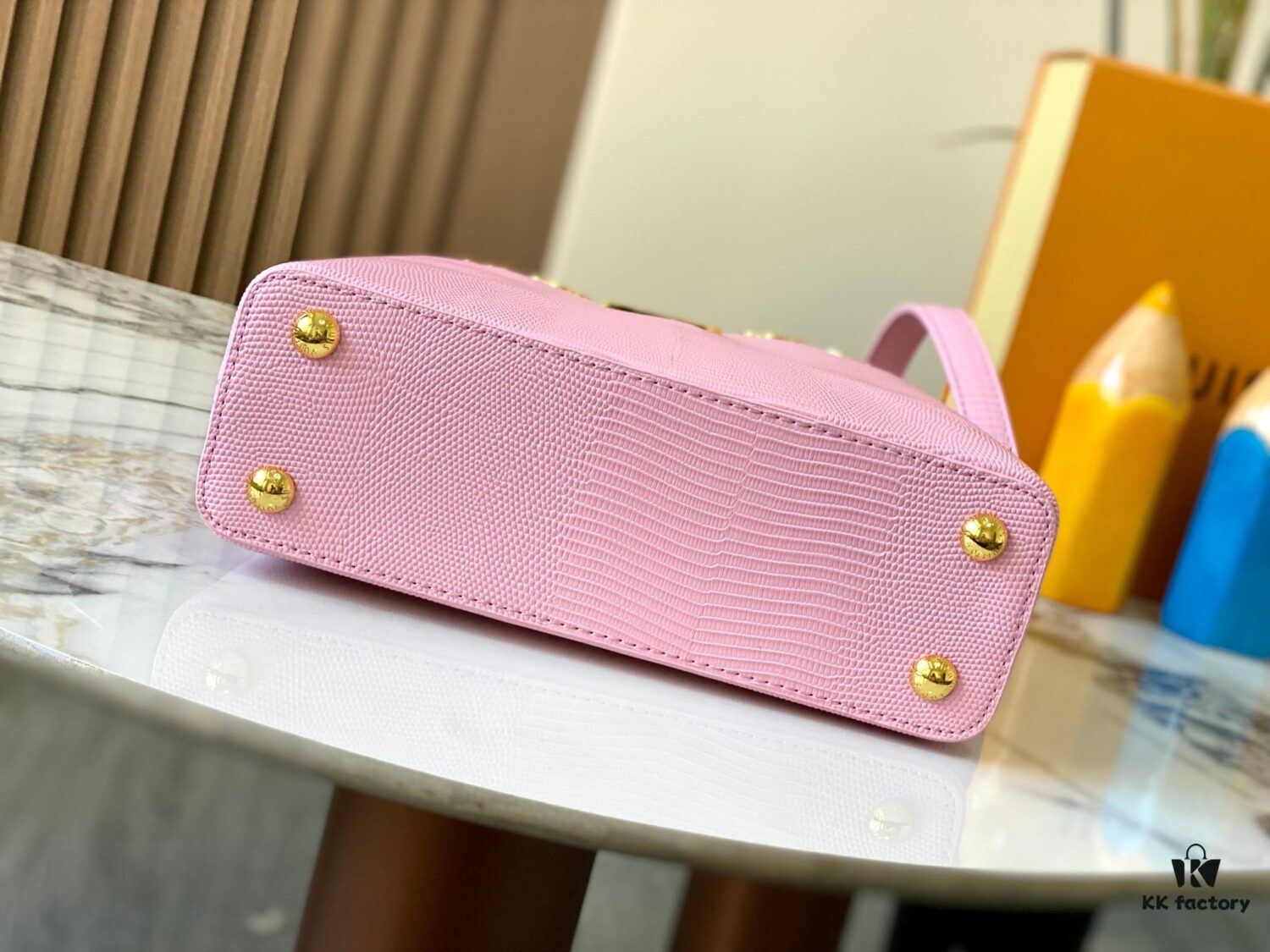 69307d7a6e68136f4d9a722a Top-Quality Original Guangzhou Stock M12297 Pink Lizard Skin with Gold-Tone Crown Triangle Capucines BB Bag