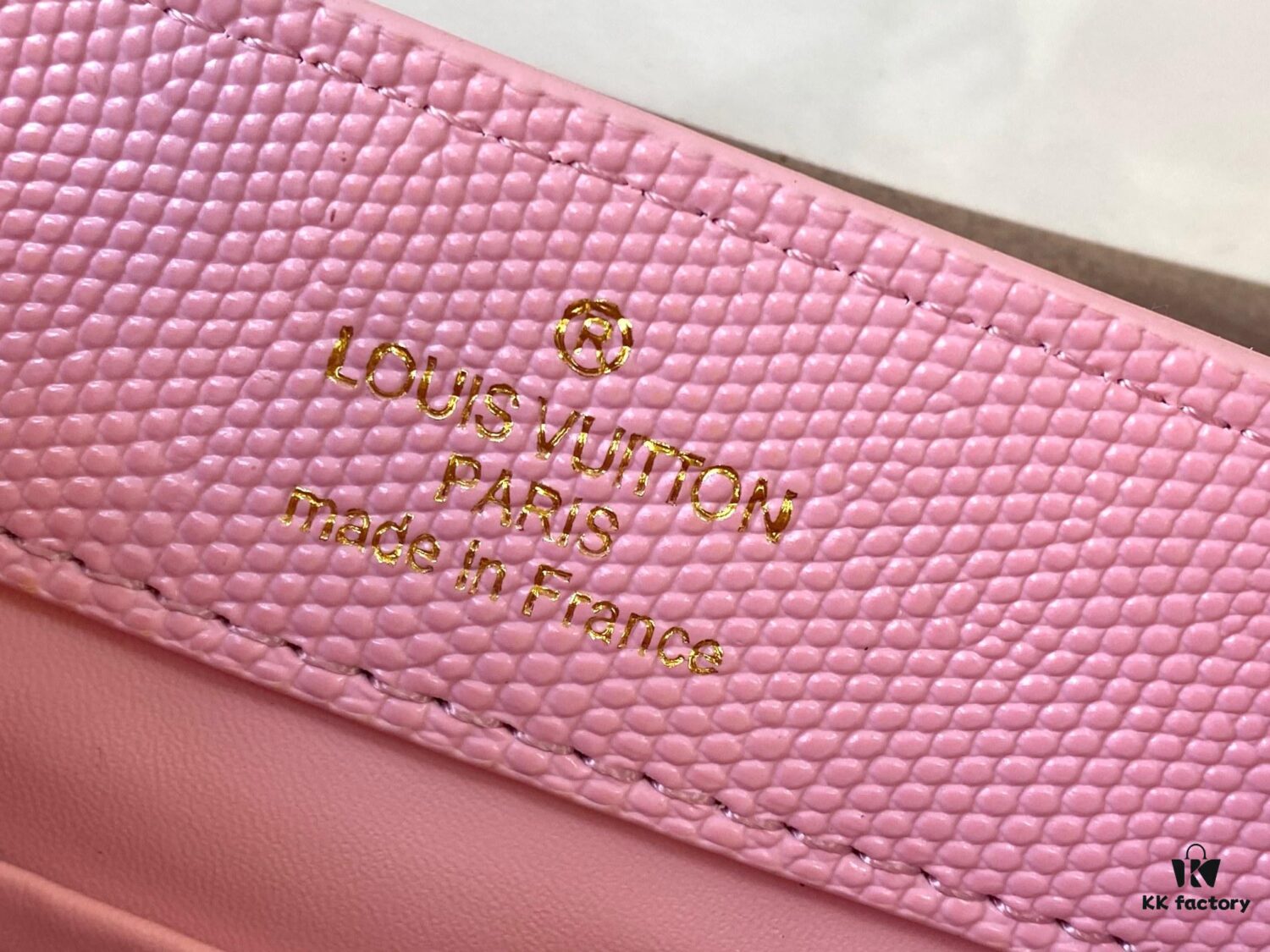 69307d846e68136f4d9a7238 Top Quality Original Guangzhou M12296 Pink Lizard Leather Combined with Golden Diamond Crown 🔺 Capucines Mini Bag