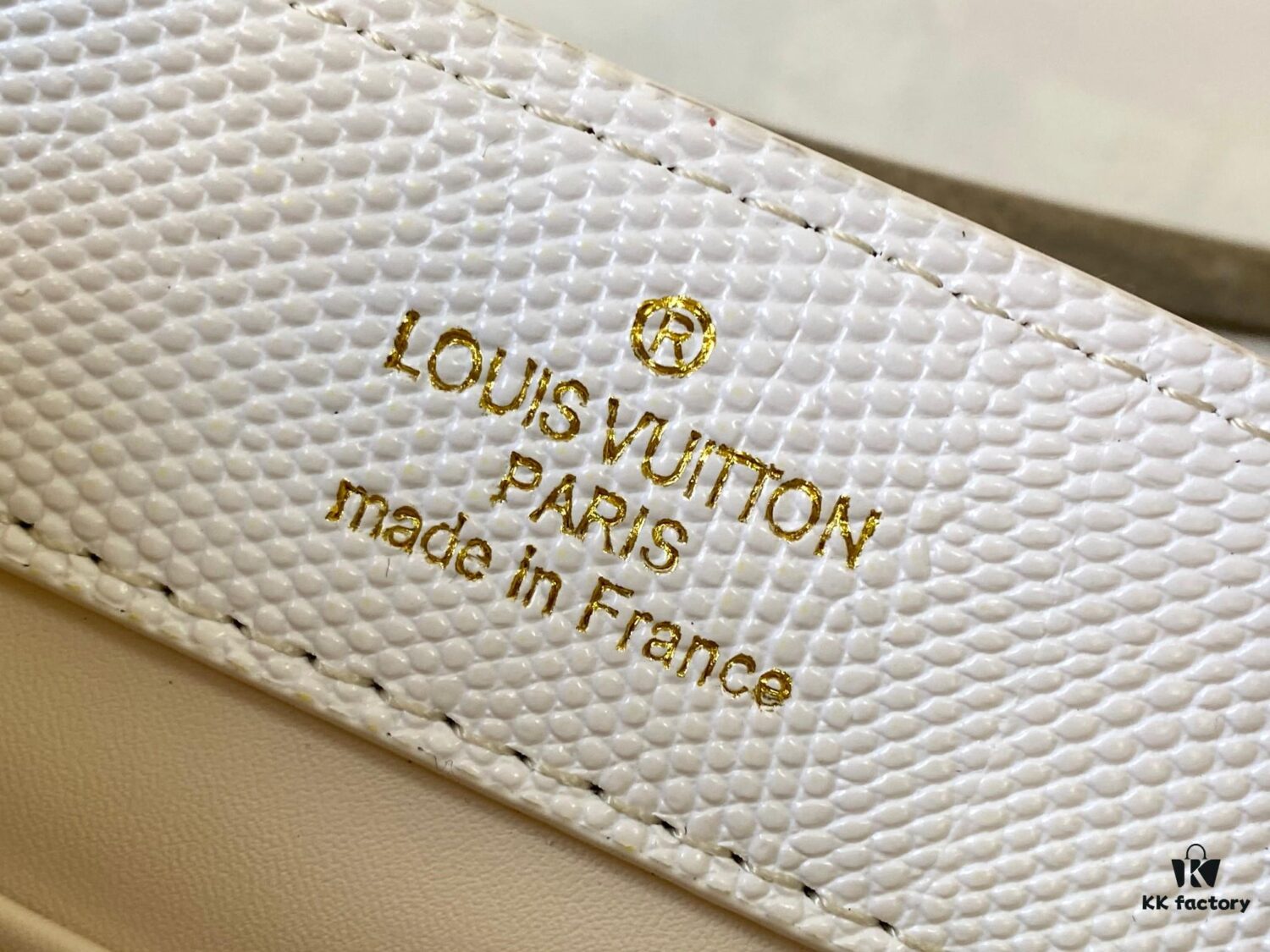 69307d916e68136f4d9a724c Top Quality Original Guangzhou M12296 White Lizard Skin with Gold Diamond Crown Capucines Mini Bag