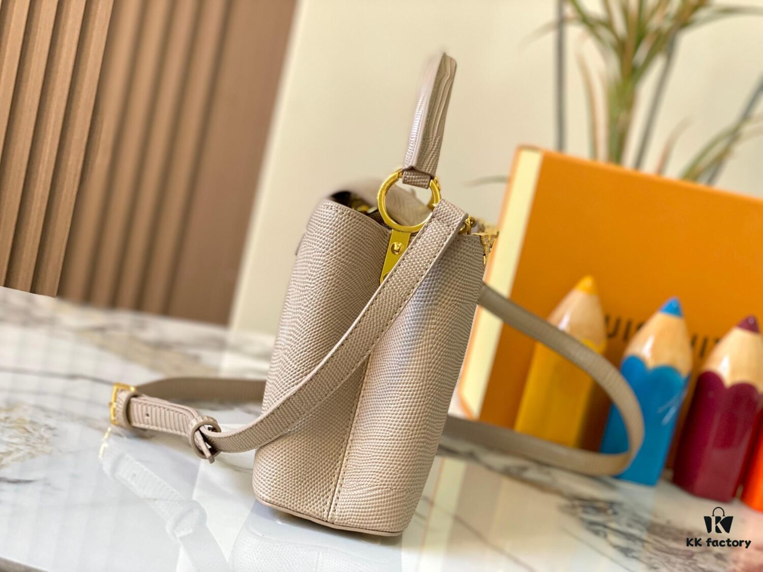 69307d986e68136f4d9a725b Top-Grade Original Guangzhou Stock M12297 Beige Lizard Leather with Gold Diamond Crown Capucines BB Bag