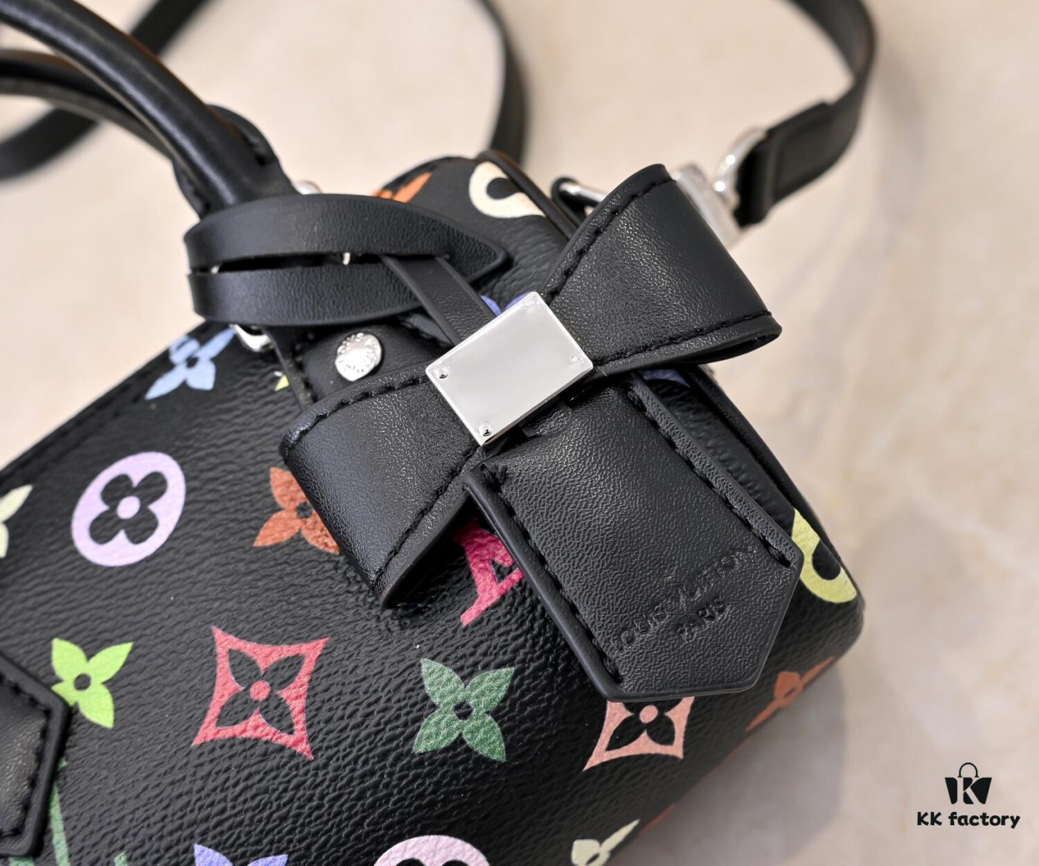 69307db06e68136f4d9a7291 Upgraded Version 140 M13406 M13391 (Authentic Photos, Accurate Match) M81085 New Denim Louis Vuitton × Murakami Collaboration Nano Speedy Bag