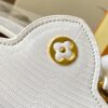 69307e056e68136f4d9a7331 Top Quality Original Guangzhou Goods M99527 White Lizard Leather with Gold Clasp