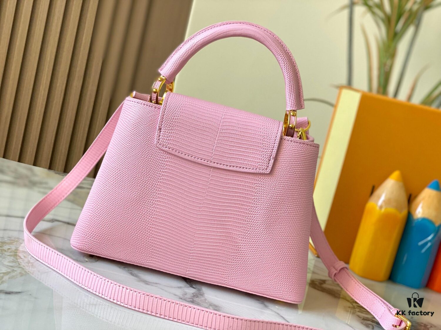 69307e076e68136f4d9a7337 Top Quality Original Guangzhou Stock M99528 Pink Lizard Skin Gold Buckle Capucines BB Handbag