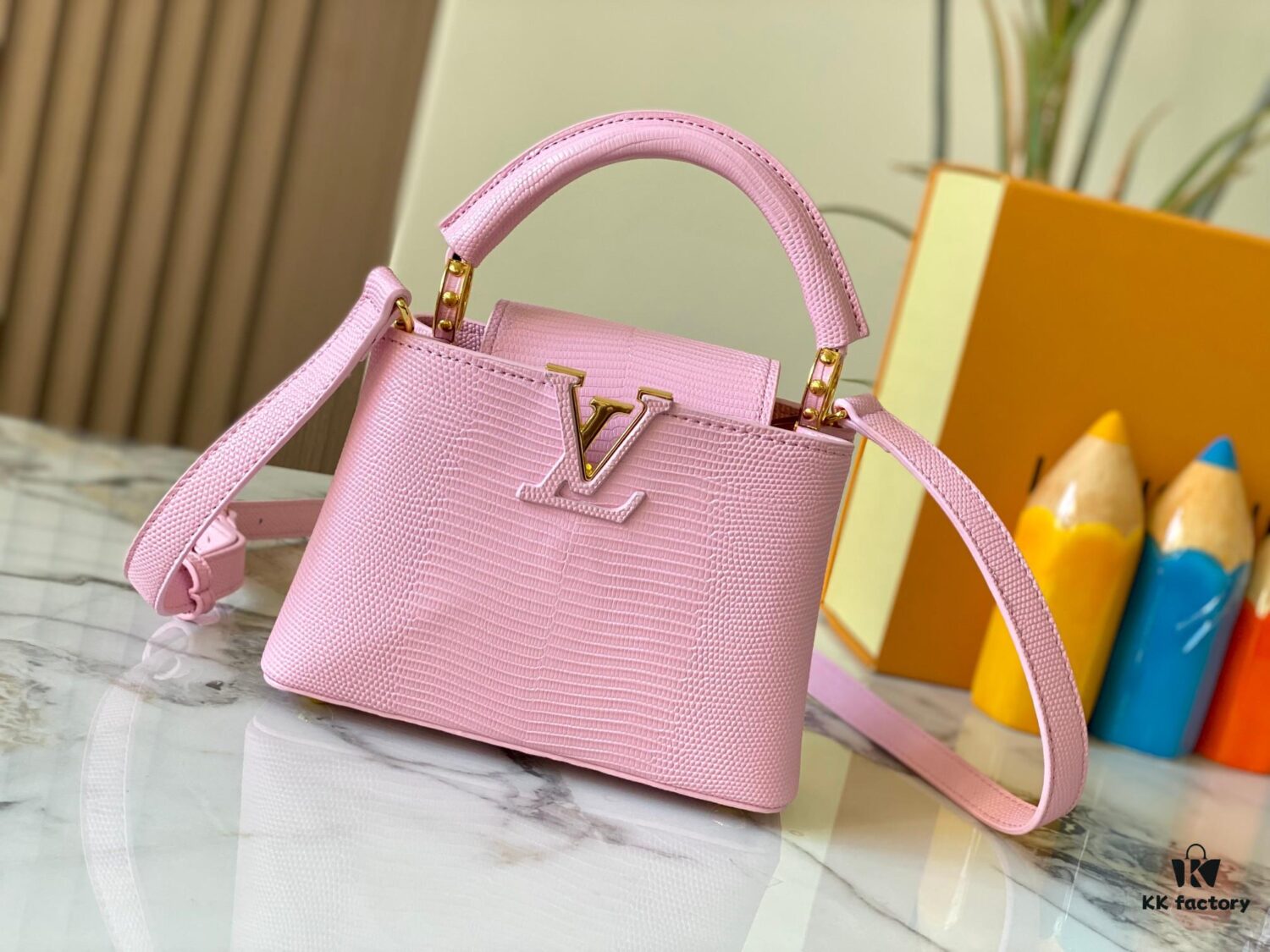 69307e106e68136f4d9a7344 Top Quality Original Guangzhou Stock M99527 Pink Lizard Leather with Gold Hardware Capucines Mini Bag